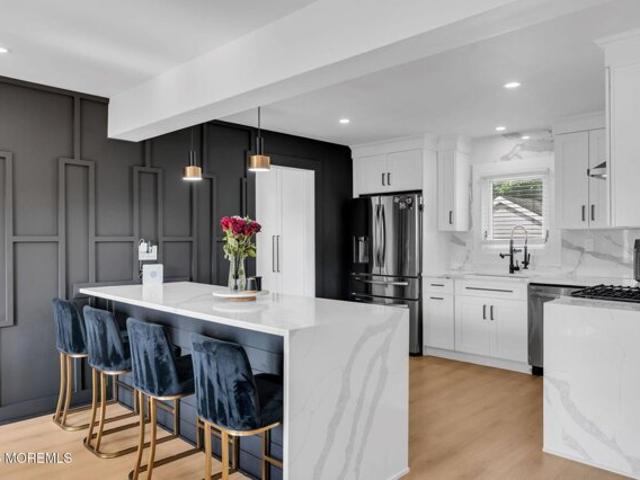 Sunset St, Keansburg, Home For Sale