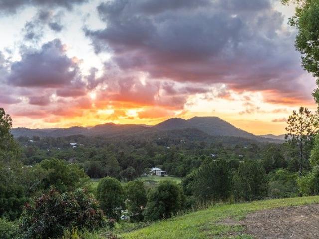 'Sunset Rise' Build Your Dream on 18.7 Hinterland Acres
