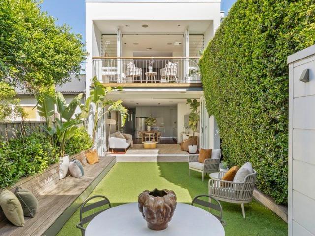 Sunshine And Sanctuary In A Prized Beachside Neighbourhood