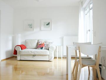 Sunshiny, quiet apartment with balcony in the center of Hamburg Rotherbaum