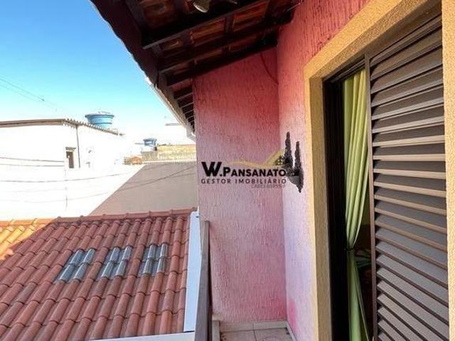 Sua casa própria está mais perto do que você imagina: venha conferir esse sobrado impecável à venda