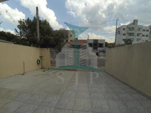 Sua oportunidade de adquirir a casa dos seus sonhos está aqui. !Localizada em um bairro tranquil