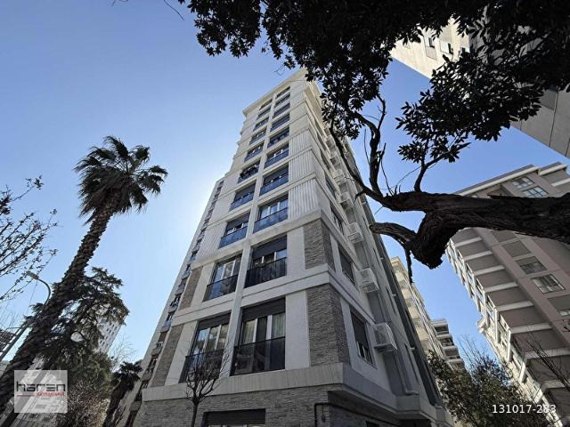 SUADİYE BAĞDAT CADDESİ YAKINI SIFIR BİNADA SATILIK BOŞ 2+1 DAİRE