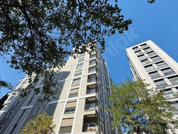 SUADİYE FERİDE GEÇİDİNE KOMŞU 2025 YAPIMI GİYİNME ODALI 70m2 2+1 DAİRE