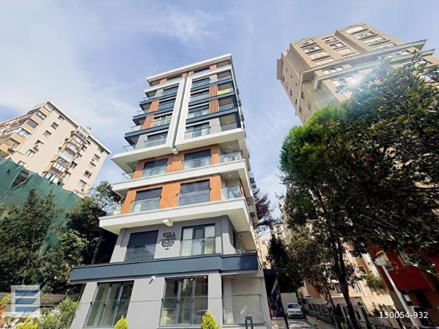 SUADİYE'de MARMARAY'a 5 DK 55 m2 1+1 SATILIK DAİRE