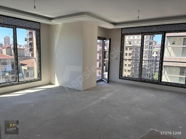 SUADİYEDE BAĞDAT CADDESİNE YÜRÜME MESAFESİNDE 2+1 85 M NET YENİ PROJE
