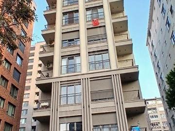 SUADİYE'DE CADDE, SAHİL ve MARMARAYA YAKIN PRESTİJLİ 2+1 FIRSATI
