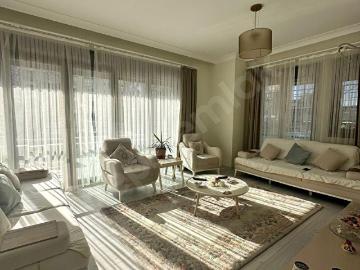 SUADİYE'DE SATILIK 110 M2 NET YENİ BİNADA 3+1 DAİRE