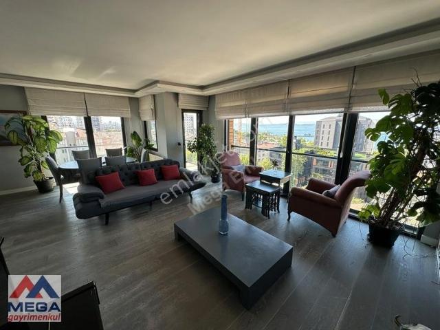 Suadiye Bağdat Caddesi Üzerinde Full Mobilyalık Kiralık