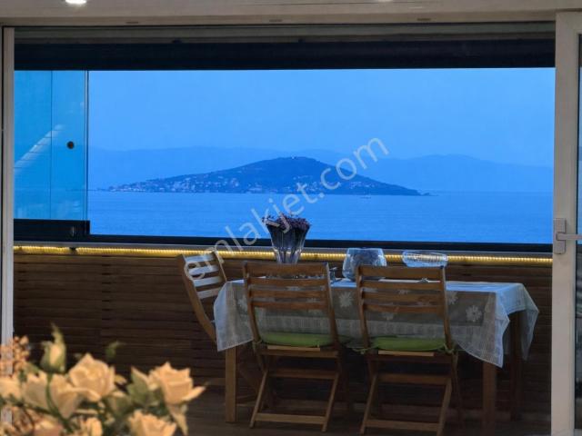 Suadiye Selvili Sk Deniz Manzaralı 250m2 Net Satılık 4+2 Dubleks