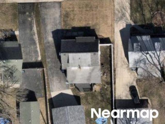 Suburban Ln