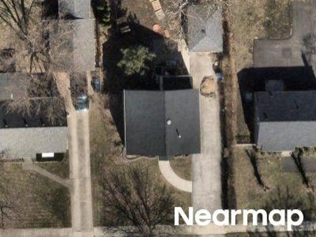 Suburban Ln