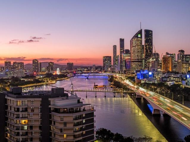 Sub Penthouse Luxury with Breathtaking River & City Views