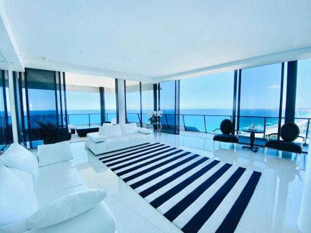 SUB PENTHOUSE | LEVEL 46 | ICONIC ORACLE TOWER 1 | UNINTERRUPTED OCEAN VIEW