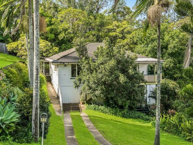 Subdivision ready STCA site adjoining leafy parkland