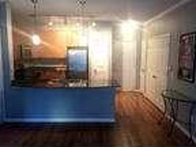 Sublease 2BR/2BA apartment at Midtown Village