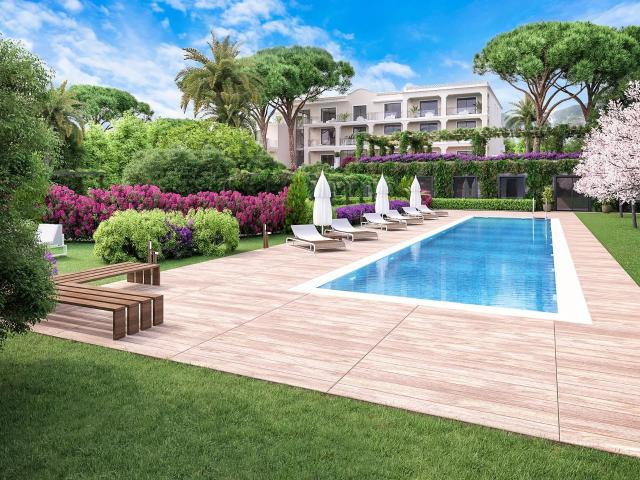 Sublime maison 3 pièces avec terrasse et jardin dans un ense. 87m² Antibes