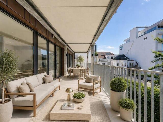 Sublime apartment of 233m2: 4 bedrooms + office + terrace