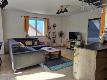 Sublime appartement 3 pièces meublé de 67 m2 à BLOUX