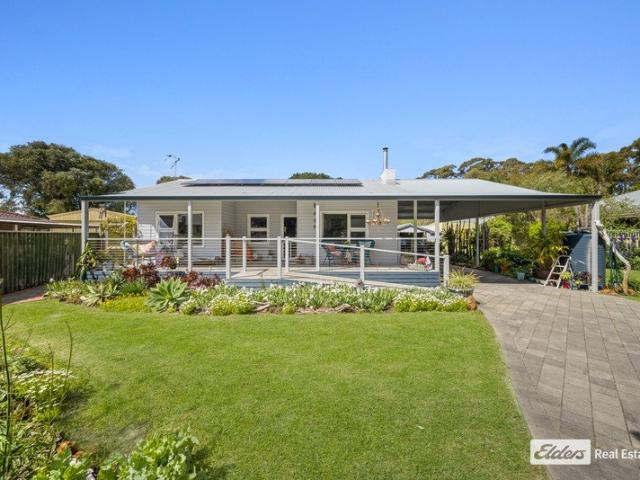 Sublime Cottage in Leafy Waterside Setting