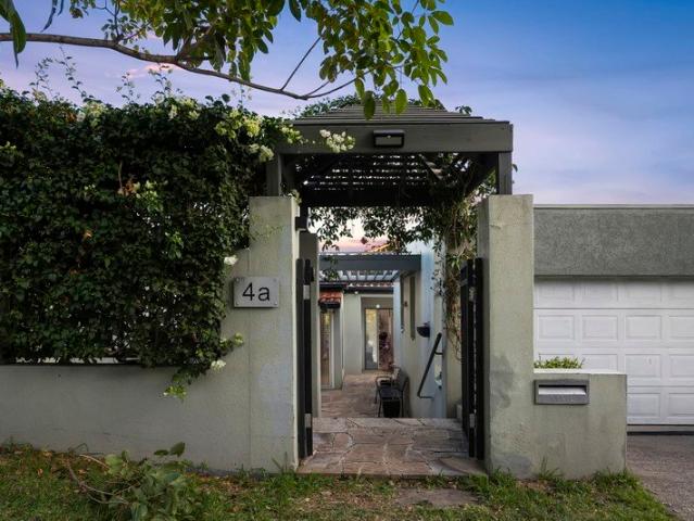 Sublime family home in blue ribbon neighbourhood