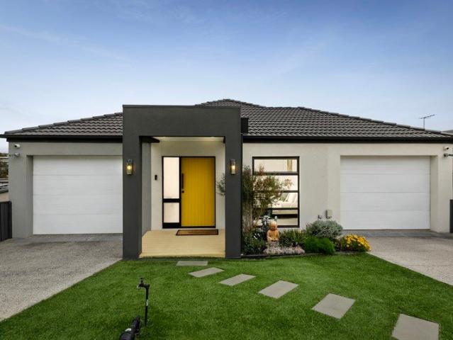 Sublime family sanctuary, serene park views
