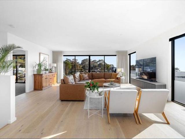 Sublime House in Prime Location