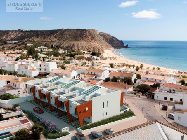 SUBLIME LUZ VILLAS Moradia nova com VISTA MAR a 200m da Pr. 152m² Luz