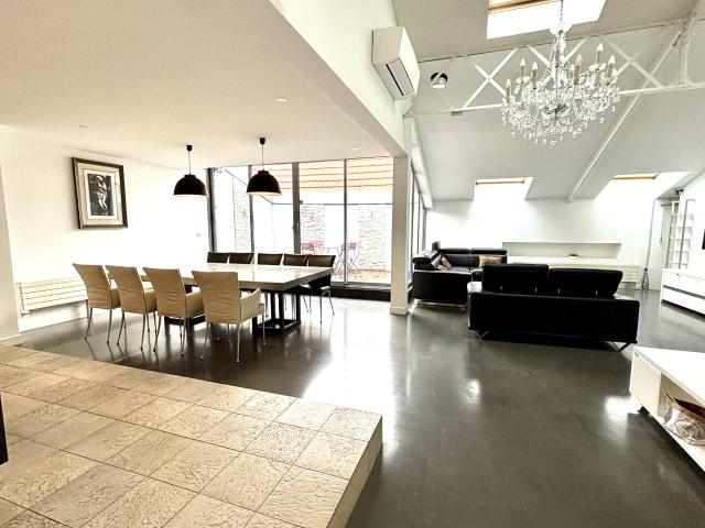 SUBLIME LOFT PROCHE METRO 11