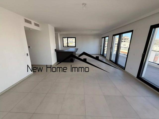 Sublime T5 de 123 m² avec terrasse de 75 m² et vue mer