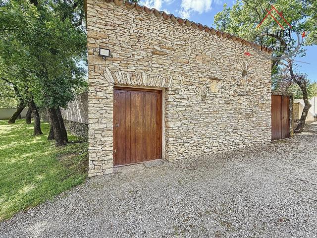 Sublime Villa Dans Un Cadre Idyllique 219m² La Roque sur Pernes