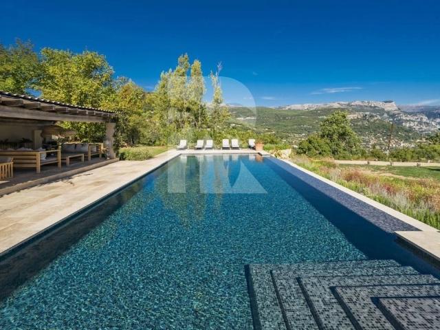 SUBLIME VILLA EN PLEINE CAMPAGNE