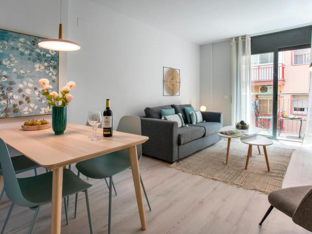 Sublime 2 bedroom in well linked L'Hospitalet de Llobregat