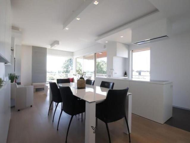 SUBLIEM APPARTEMENT MET GARAGE