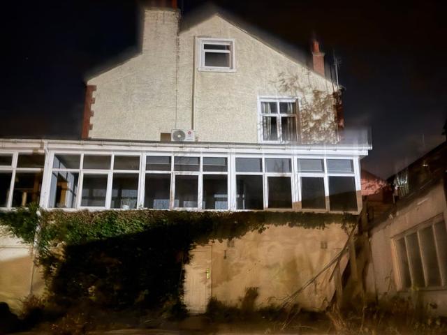 Substantial 5 Bedroom Family Home Close to Morley