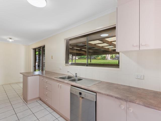 Substantial and original solid lowset residence on a tranquil 920sqm