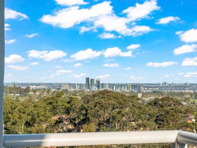 Substantial apartment within walking distance to shops and Light Rail