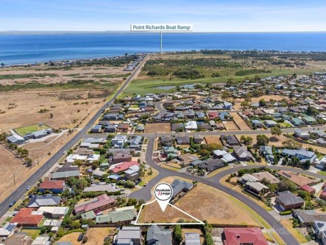 SUBSTANTIAL BLOCK OF LAND WITH UNLIMITED POTENTIAL!