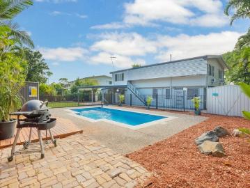 Substantial dual living home complete with pool and solar