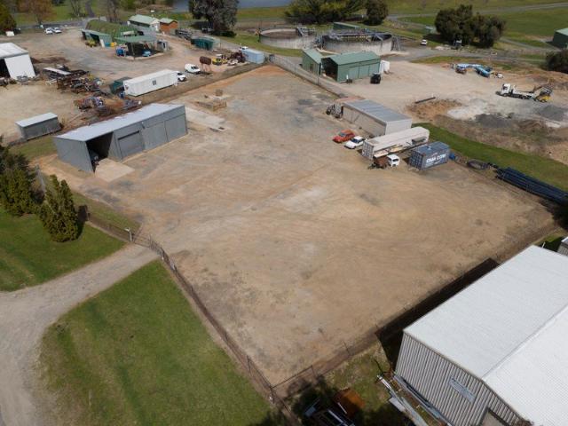 Substantial Industrial Holding with Scope to Subdivide