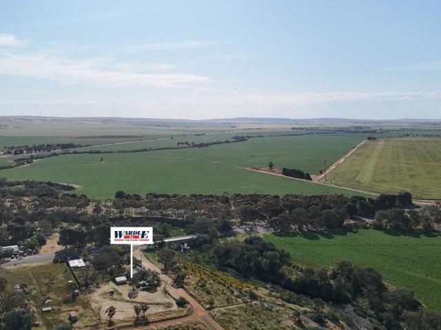 Substantial Landholding with Double Garage & Stone Structure