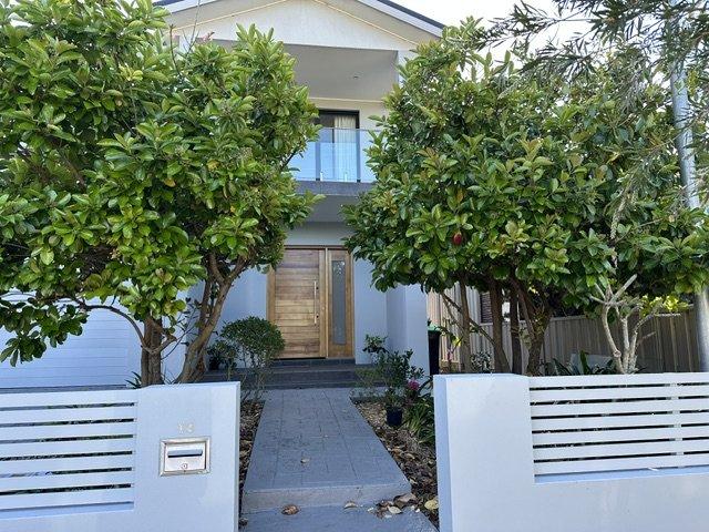 SUBSTANTIAL MODERN 4 BEDROOM HOME PLUS SEPARATE HOME OFFICE