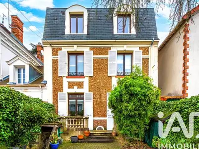 Sucy en Brie 94370 Achat / Vente maison 7 pièces t7 parking