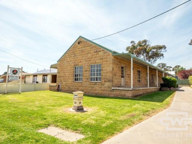 Successful Short Stay Investment or Spacious Family Home