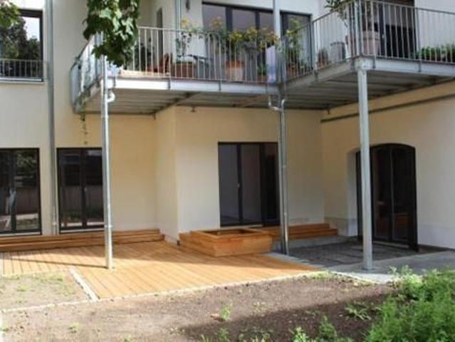 Südvorstadt Exklusive 5 Zi. Gartenwohnung in ruhiger Lage, mit Sauna, Kamin und Carport