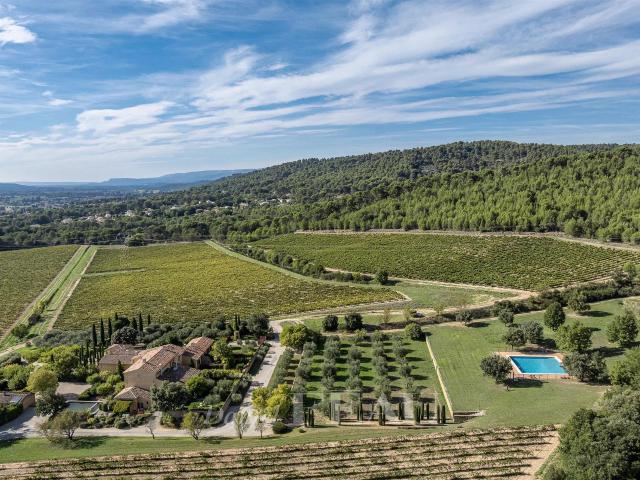 Sud Luberon Duplex de charme avec jardin privatif 168m² Pertuis