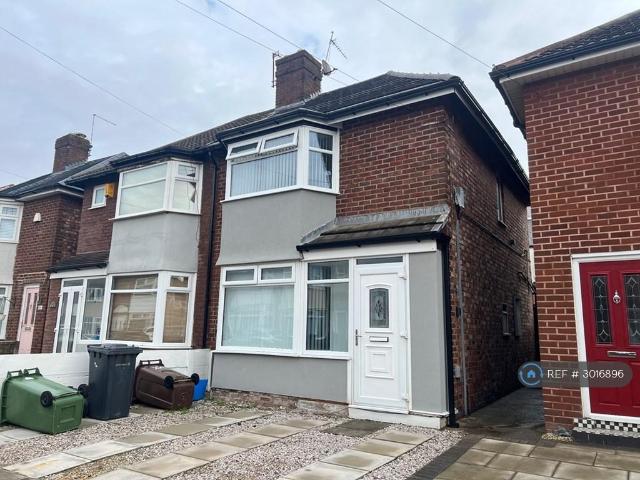 Sudbury Road, Brighton Le Sands. 2 bed semi detached house to rent £1,200 pcm £277 pw