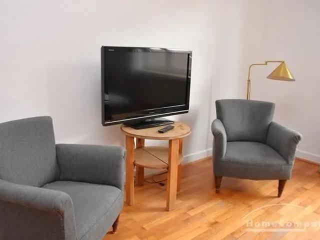 Südstadt, apartment on the 2nd floor with 3 bedrooms and washing machine