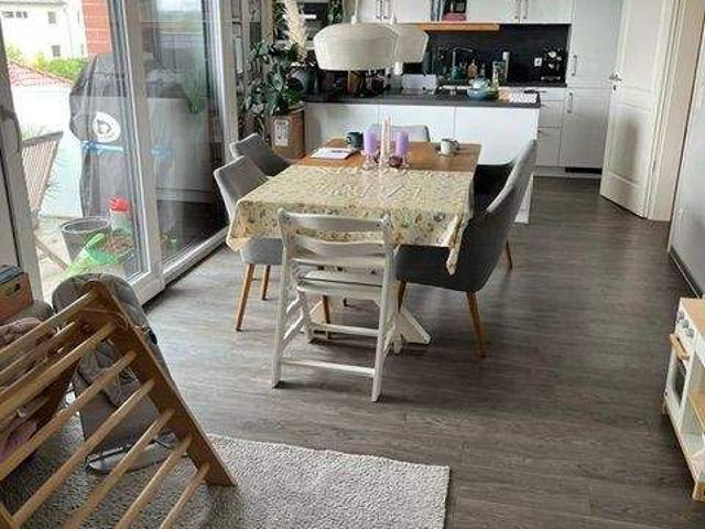 Südstadt schicke 3 Zimmerwohnung in Neubau mit Aufzug, Balkon, Tiefgarage uvm. zu vermieten