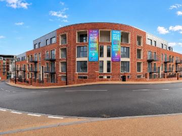 Suffield Lodge, High Wycombe HP11, 2 bed flat to rent, £1,595 pcm | PrimeLocation